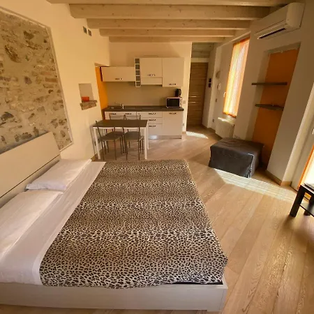 Apartment Mavino *